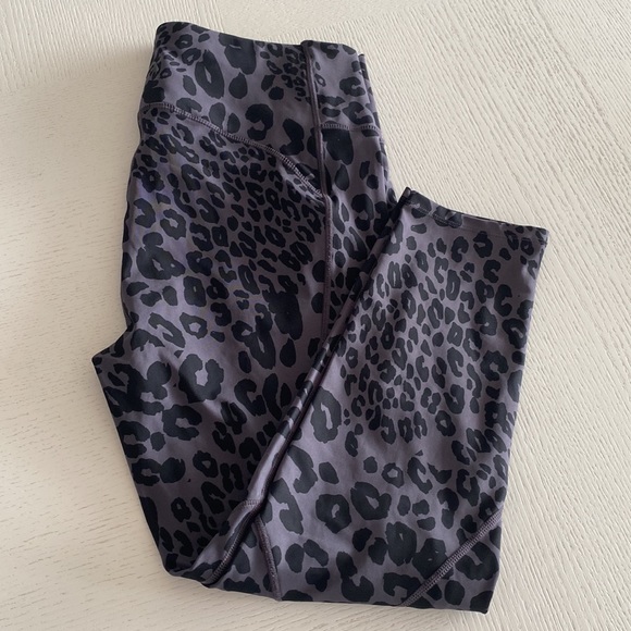 Rockwear Pants - Rockwear Capri Leggings